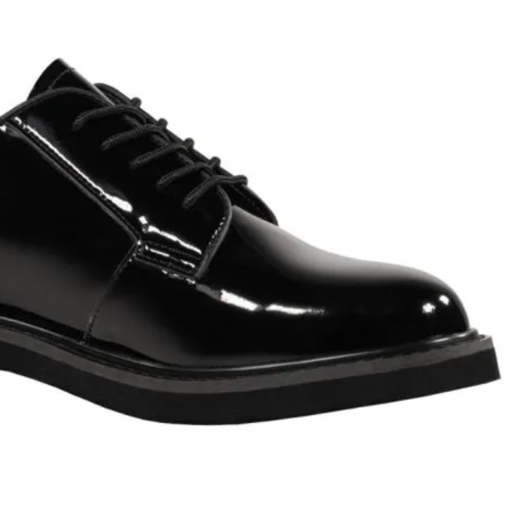 Black Leather Oxford Shoes with Closed Lacing